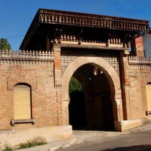 L’ingresso di villa Lasciac, costruita in stile islamico come propria residenza dal goriziano Antonio Lasciac, dal 1907 architetto capo dei palazzi Kediviali (reali) al Cairo.